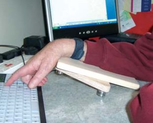 Arm support for computer user